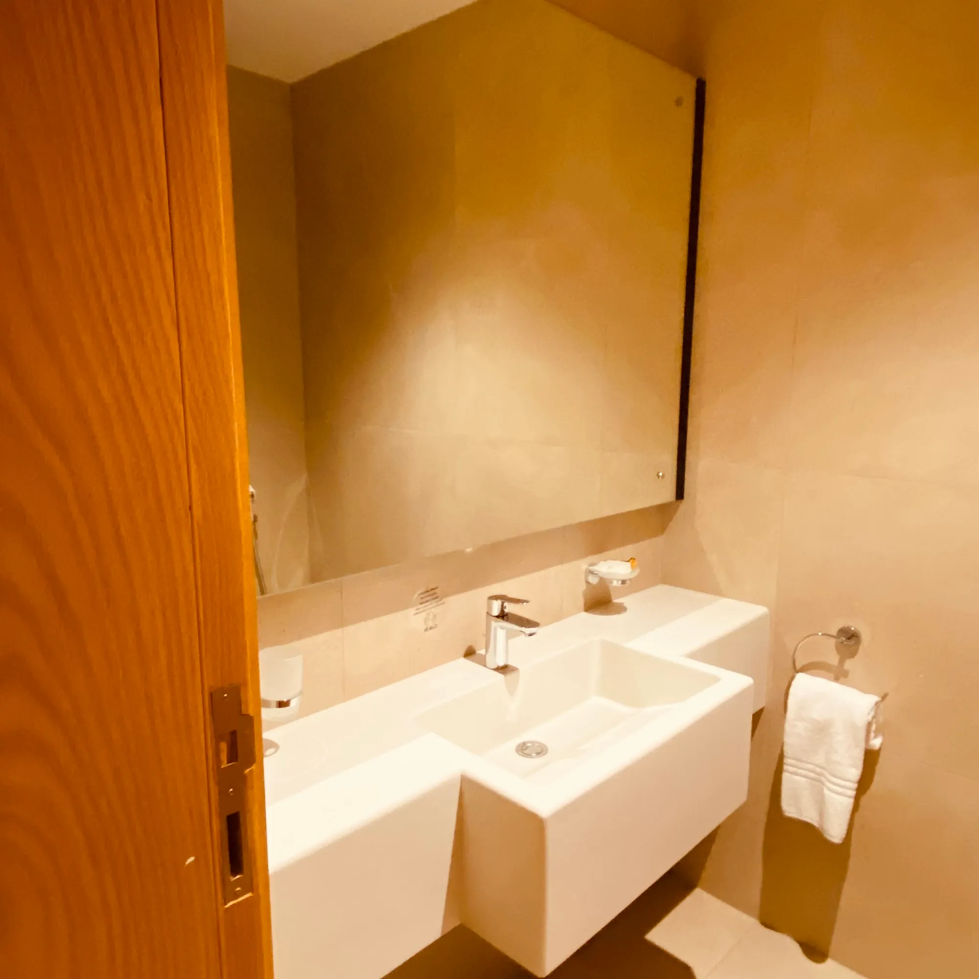 أجنحة حسنة HASANAH SUITES-30